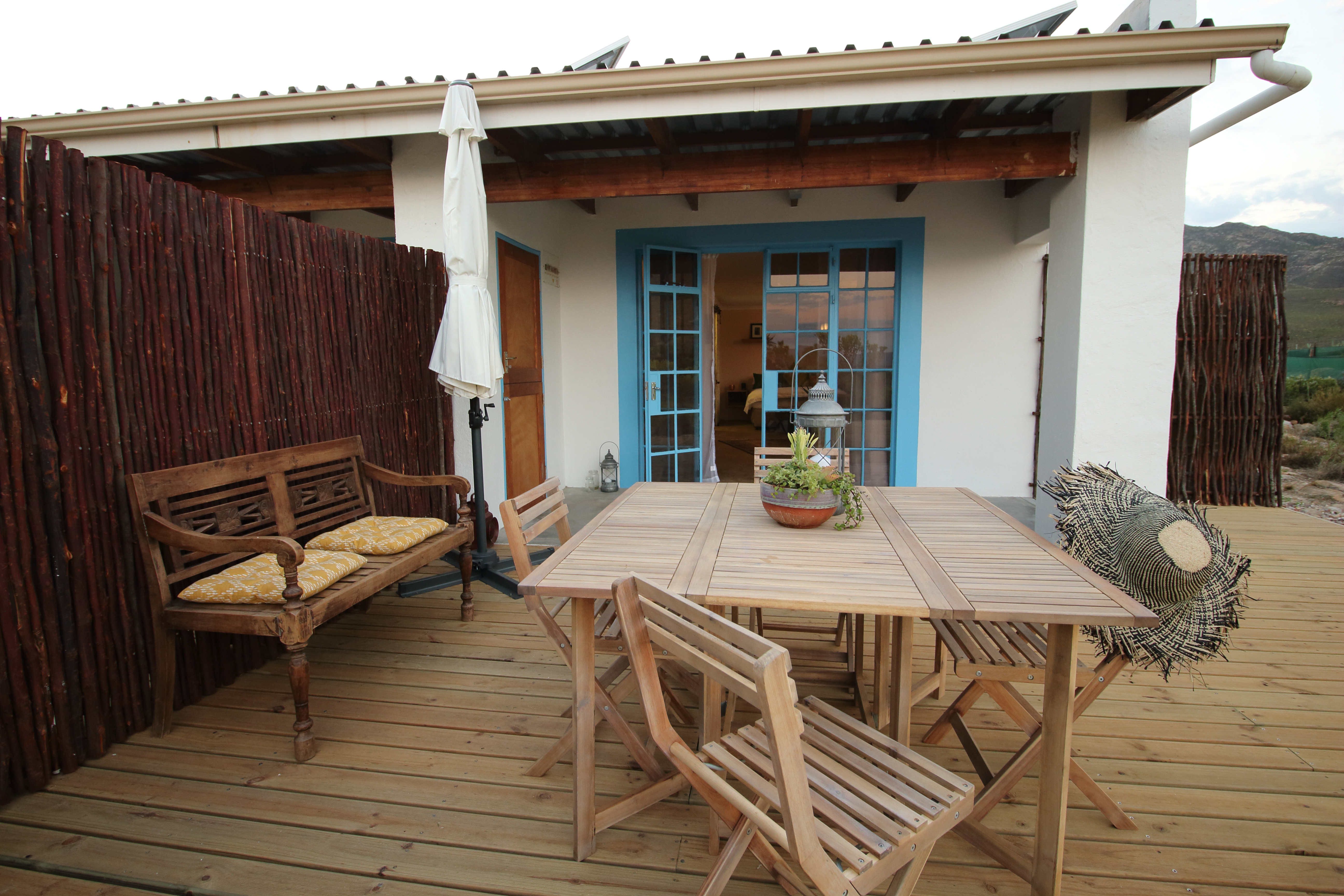 Deck area of Luna Cottage